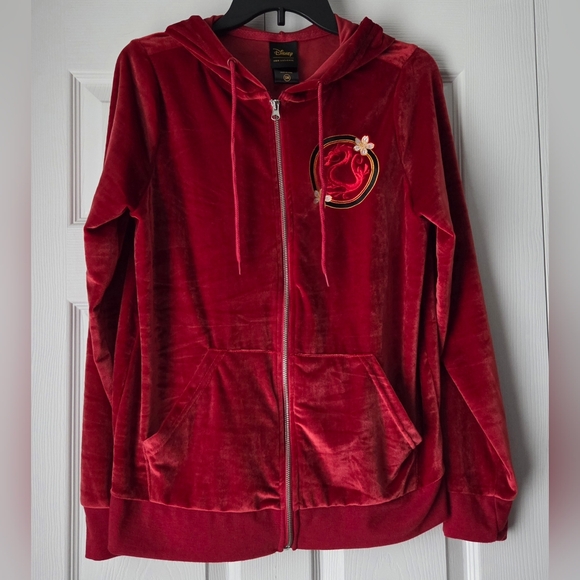 NWOT Disney Mulan Red Velvet Hoodie size SM - Picture 3 of 11